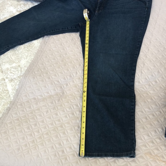 Style & Co. Woman straight leg jeans - Picture 7 of 7